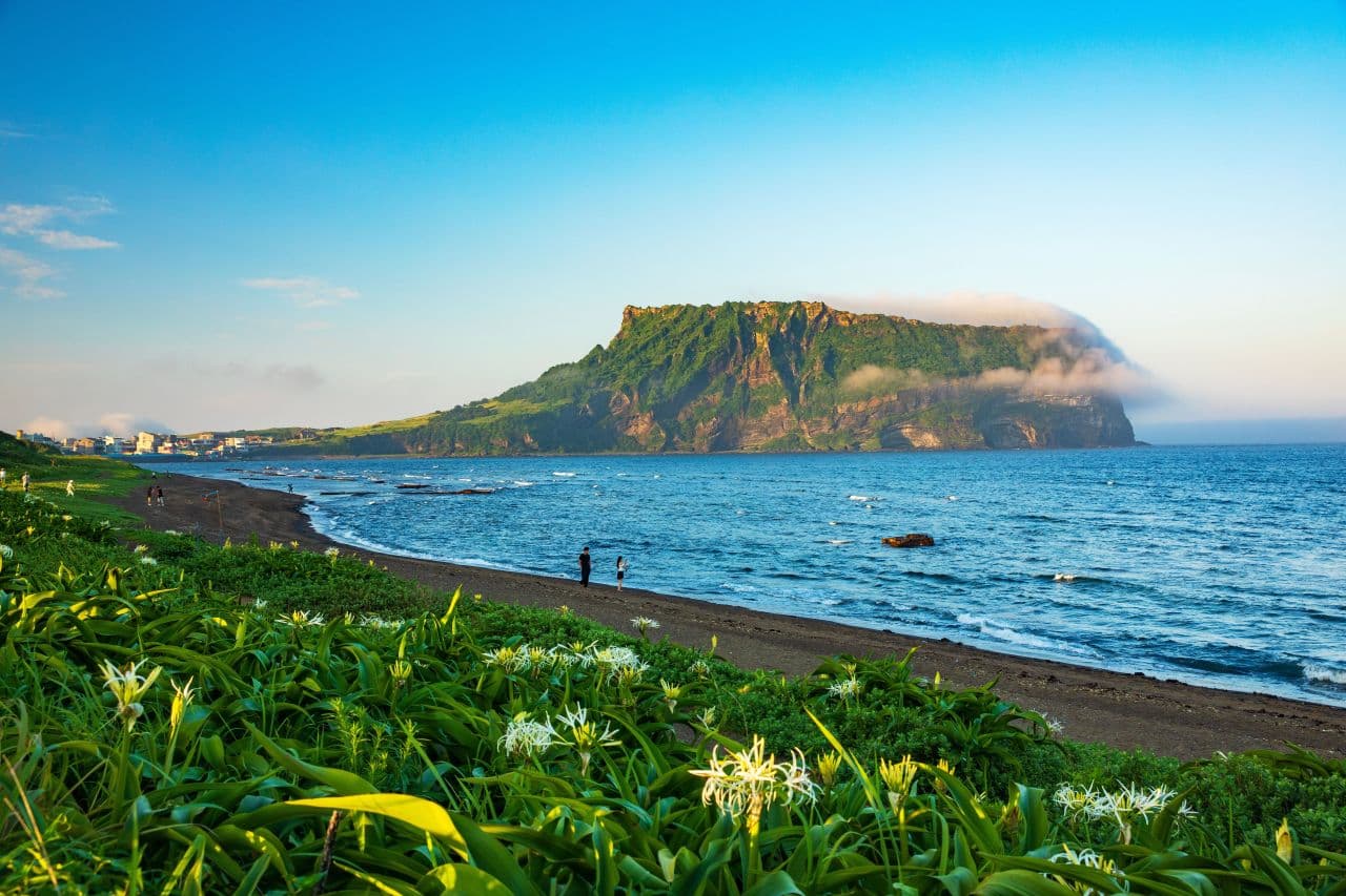 성산일출봉 — Seongsan Ilchulbong tuff cone, Jeju